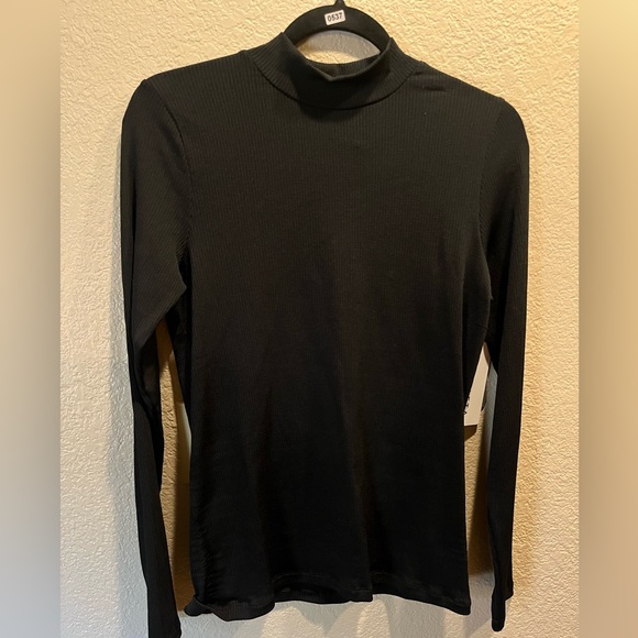 Athleta Tops - Athleta Black Renew Mock Neck Top NWT